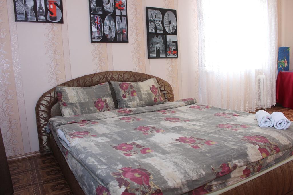 Apartment On Kursova 3A Bila Tserkva Luaran gambar
